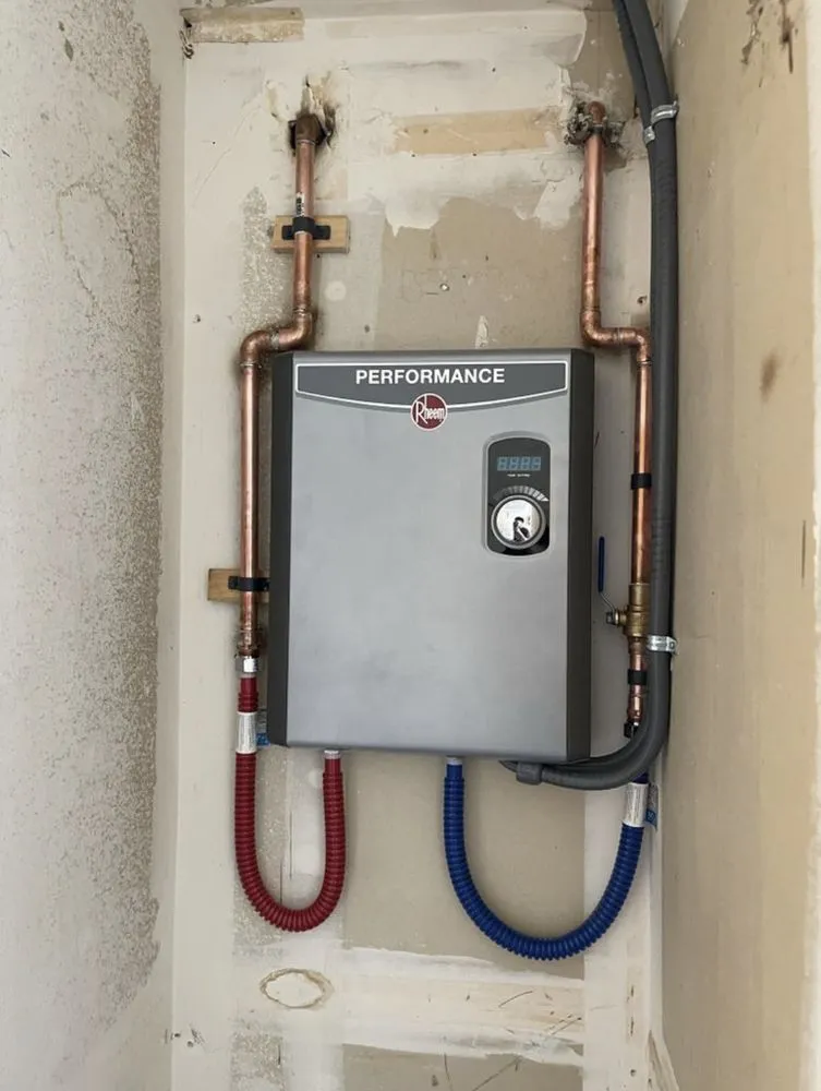 Slide of Gerardo The Plumber