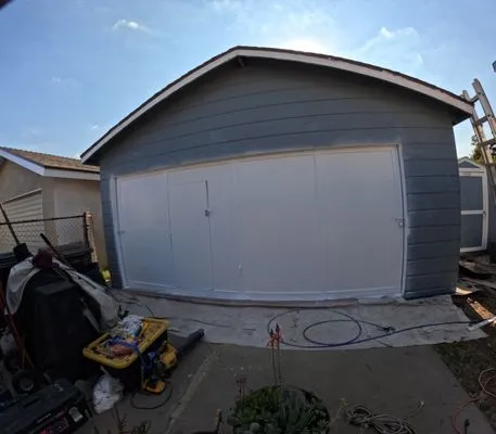 Germain’s Paint & Remodeling Service Logo