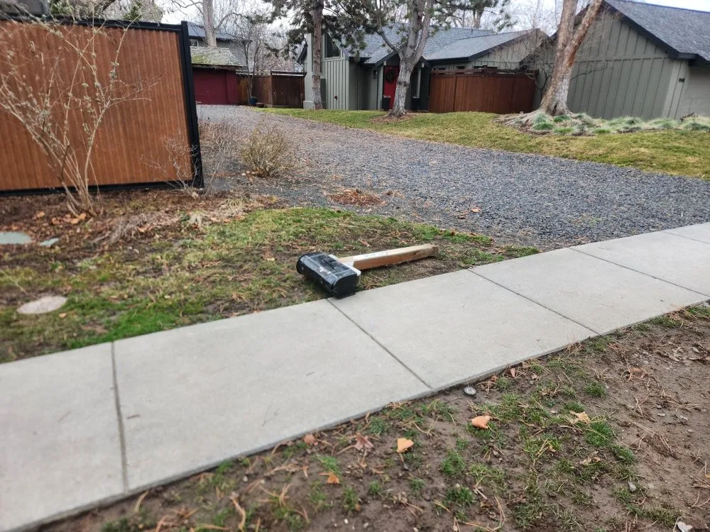 Slide of Get er Done Handyman