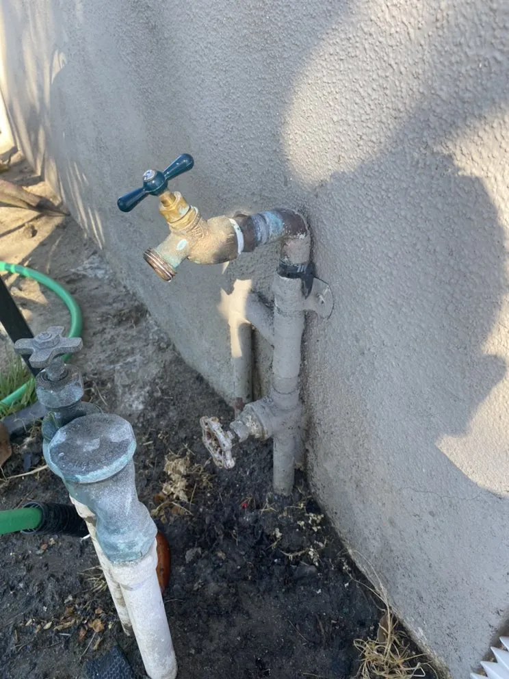 Slide of Geyser Plumbing