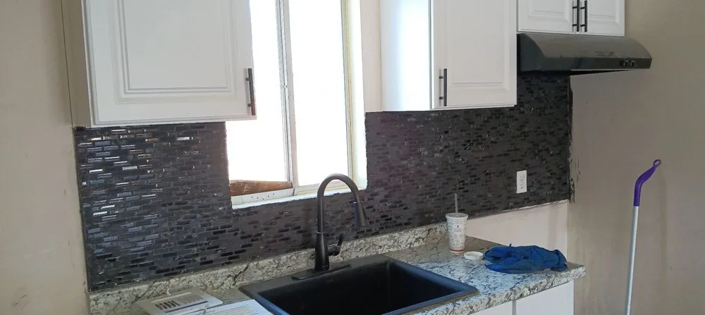 Slide of G&G Construction