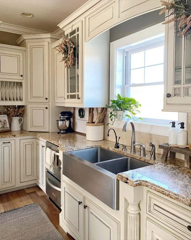 Slide of G&G Construction