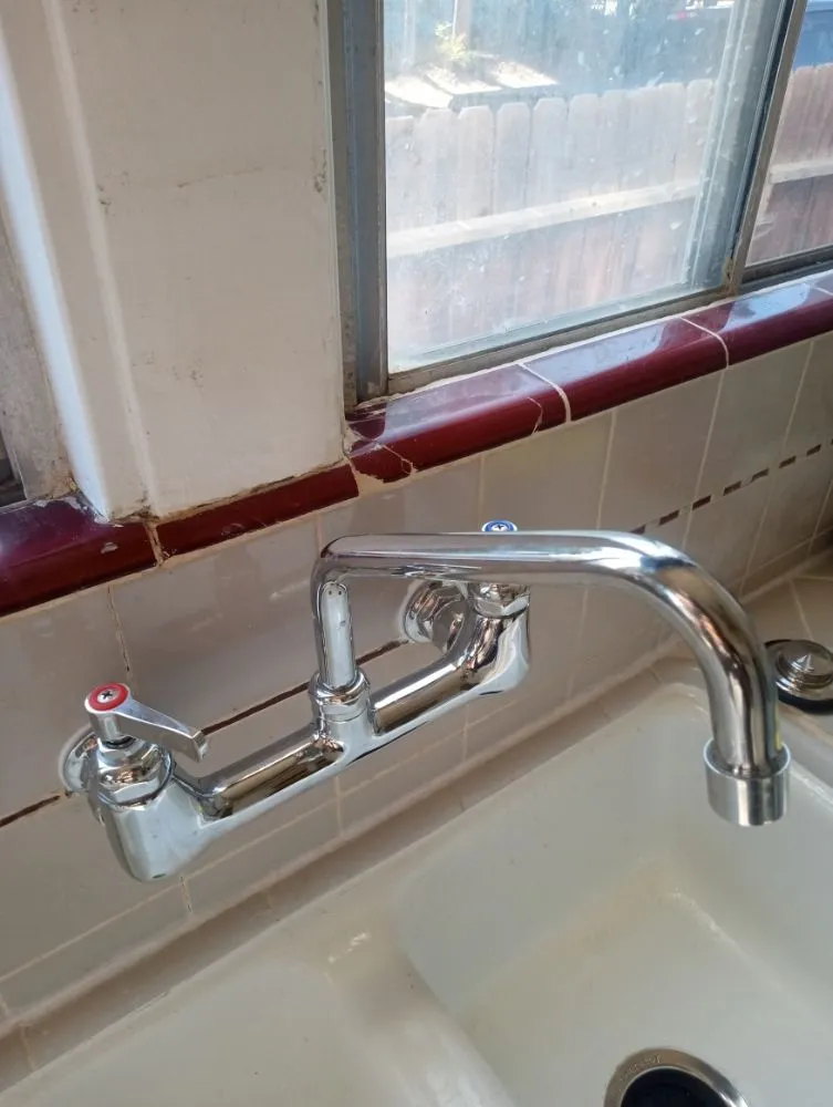 Slide of G&G Plumbing