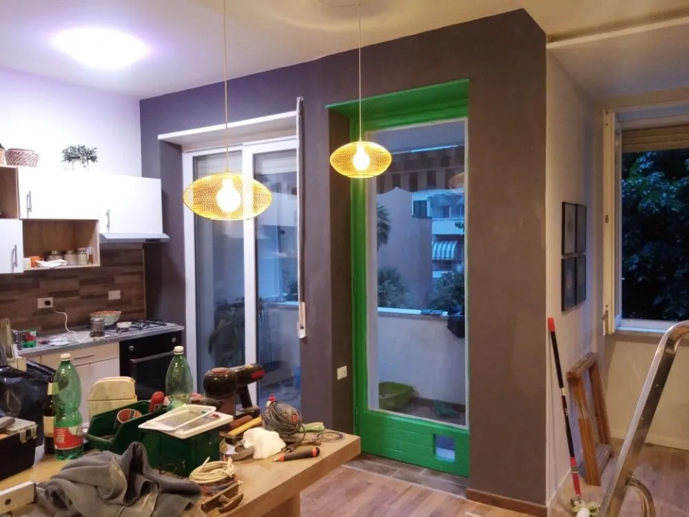 Slide of Gianlu Handyman