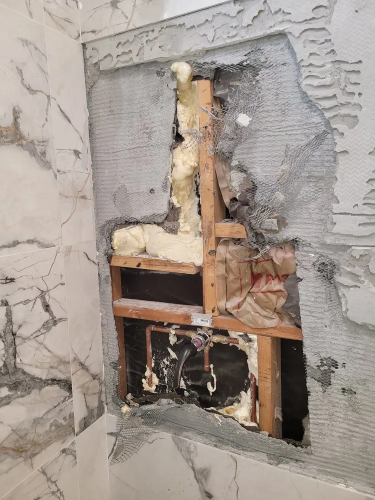 Slide of Gibbor Construction