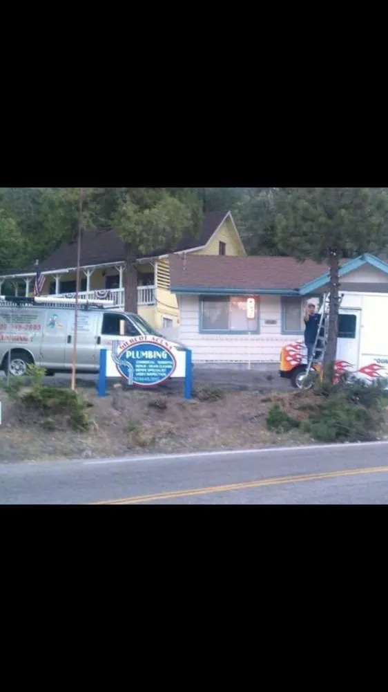 Slide of Gilbert Acuna Plumbing