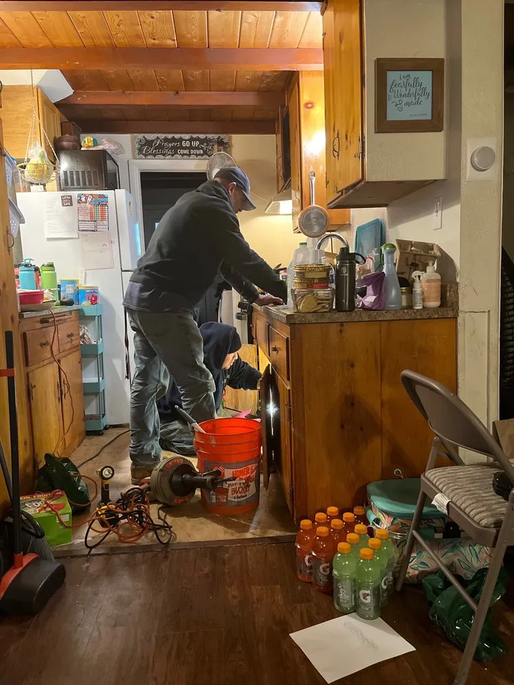 Slide of Gilbert Acuna Plumbing