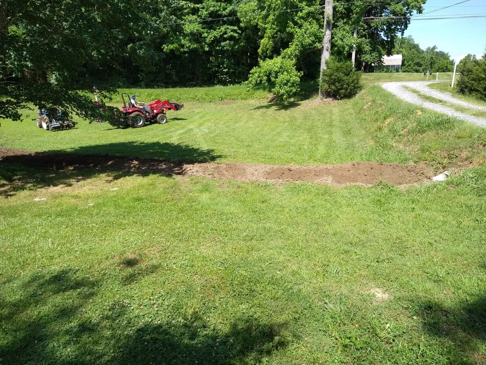 Slide of Gilco's Handy Services and lawn maintenance