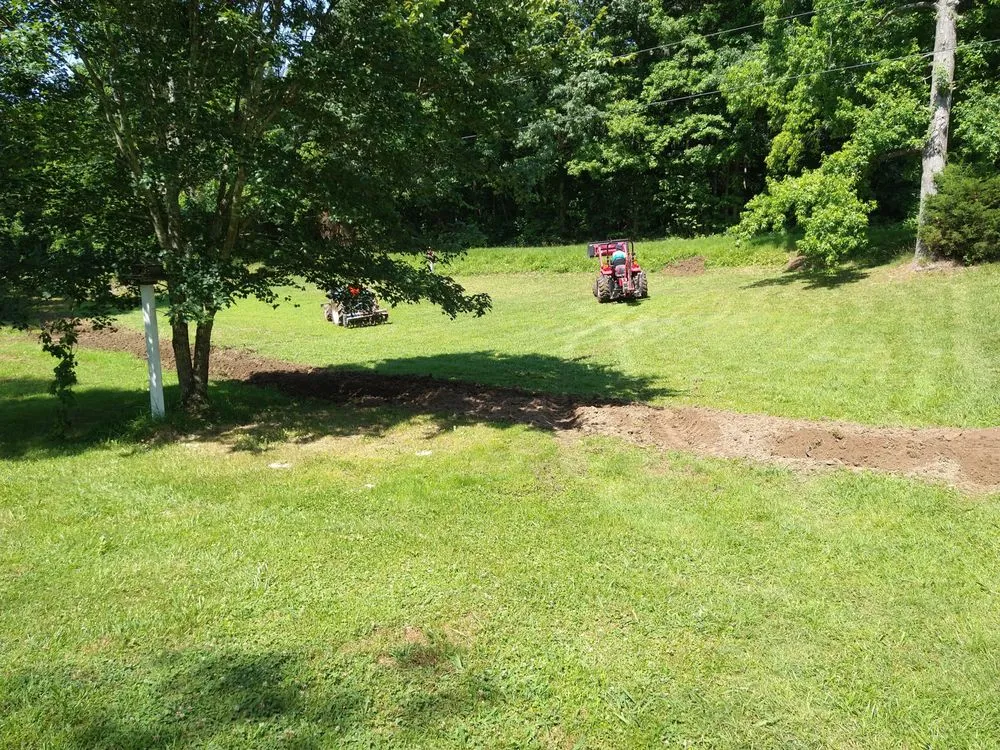 Slide of Gilco's Handy Services and lawn maintenance