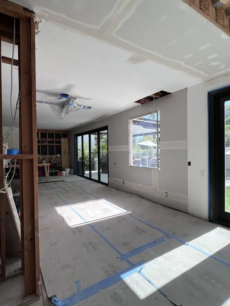 Slide of Gio construction