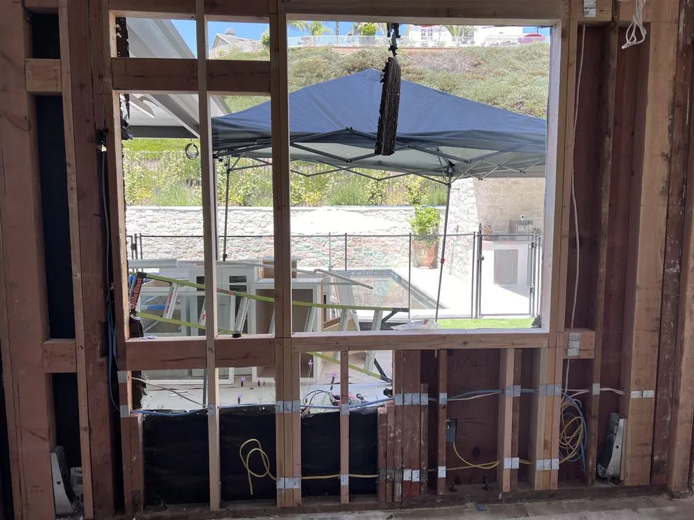 Slide of Gio construction