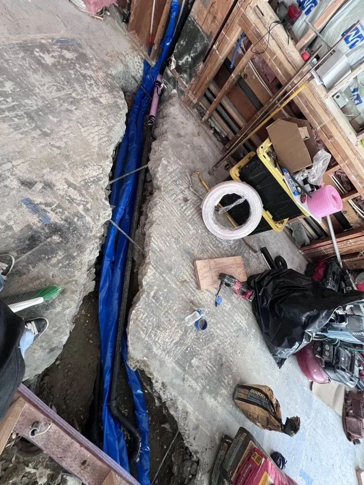 Slide of Gio construction