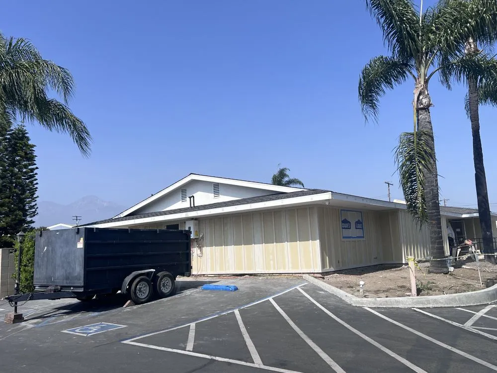 Slide of Gio construction