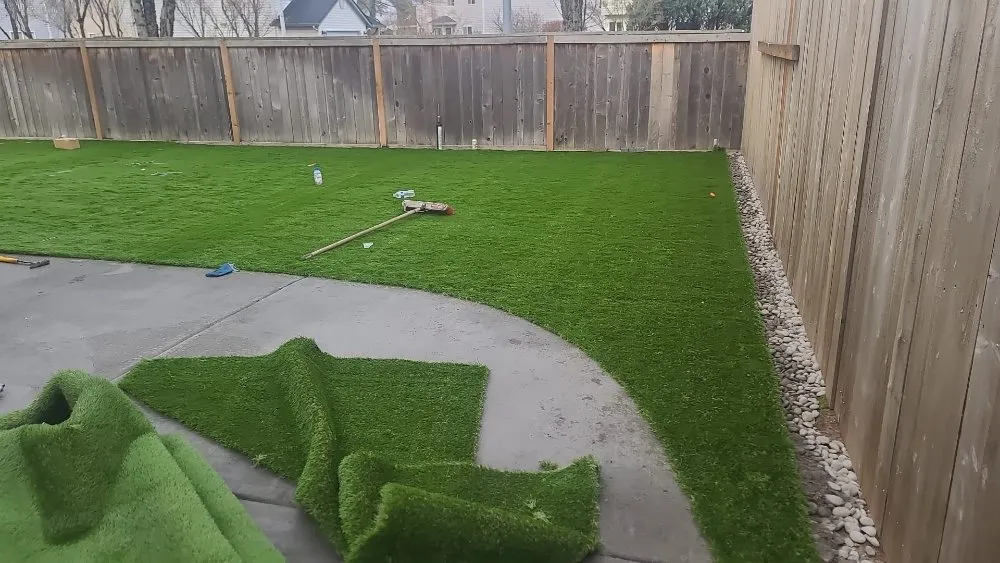 Slide of Gio's Handyman Solutions