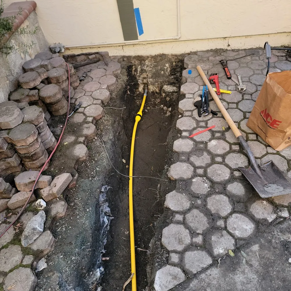 Slide of Gio's Handyman Solutions