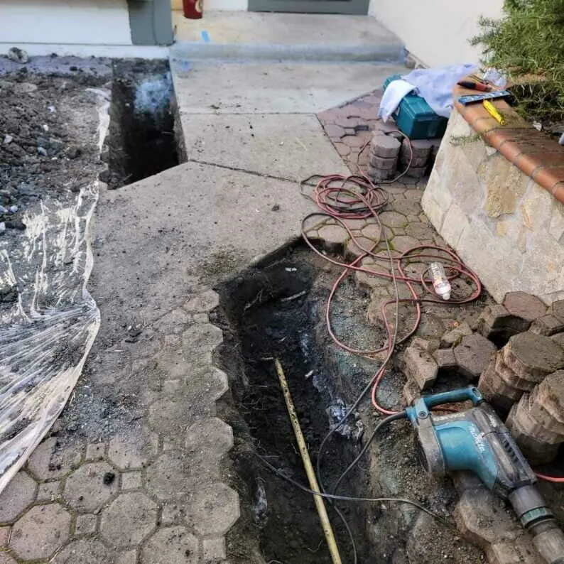 Slide of Gio's Handyman Solutions