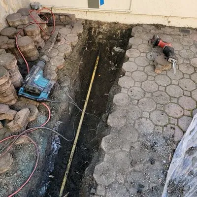 Gio's Handyman Solutions Logo