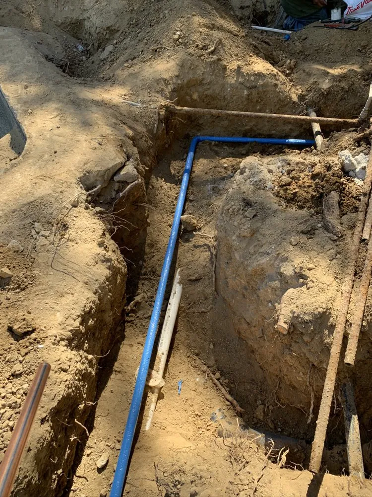 Slide of Gio’s Plumbing