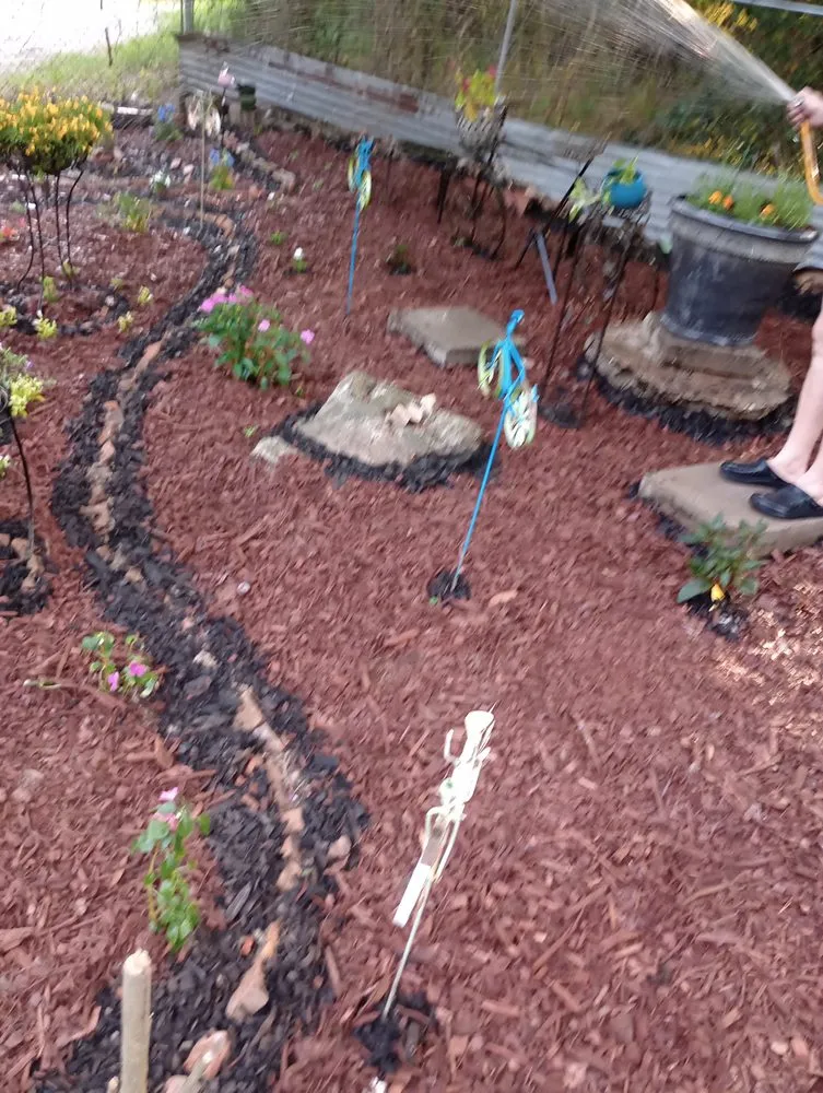 Slide of GJI Builders