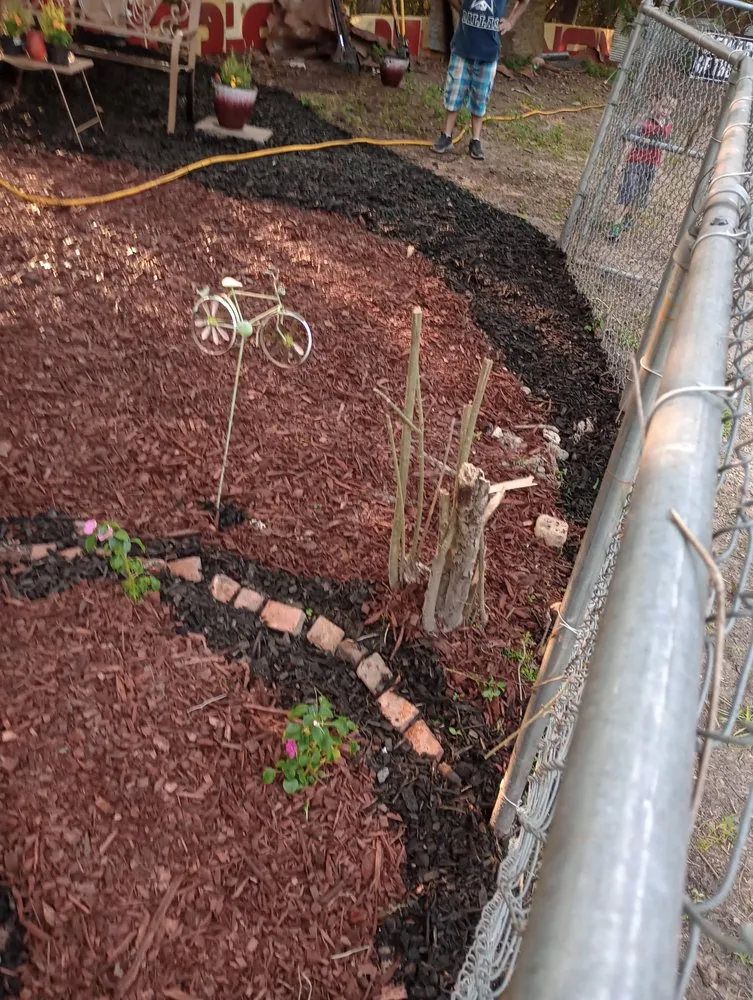 Slide of GJI Builders