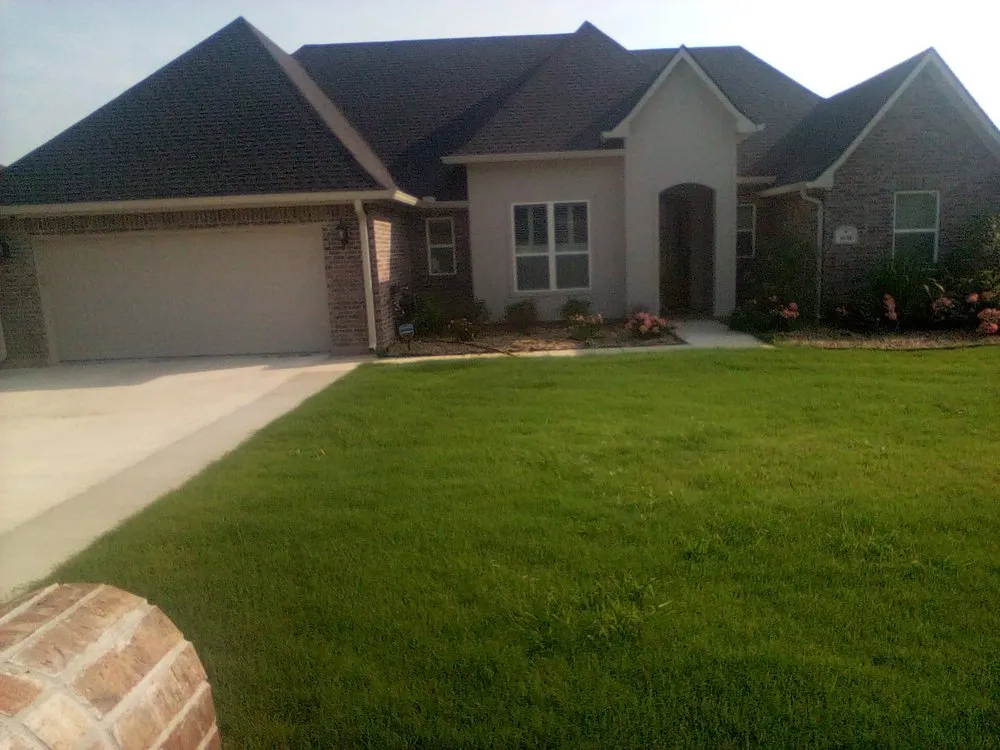 Slide of GJI Builders