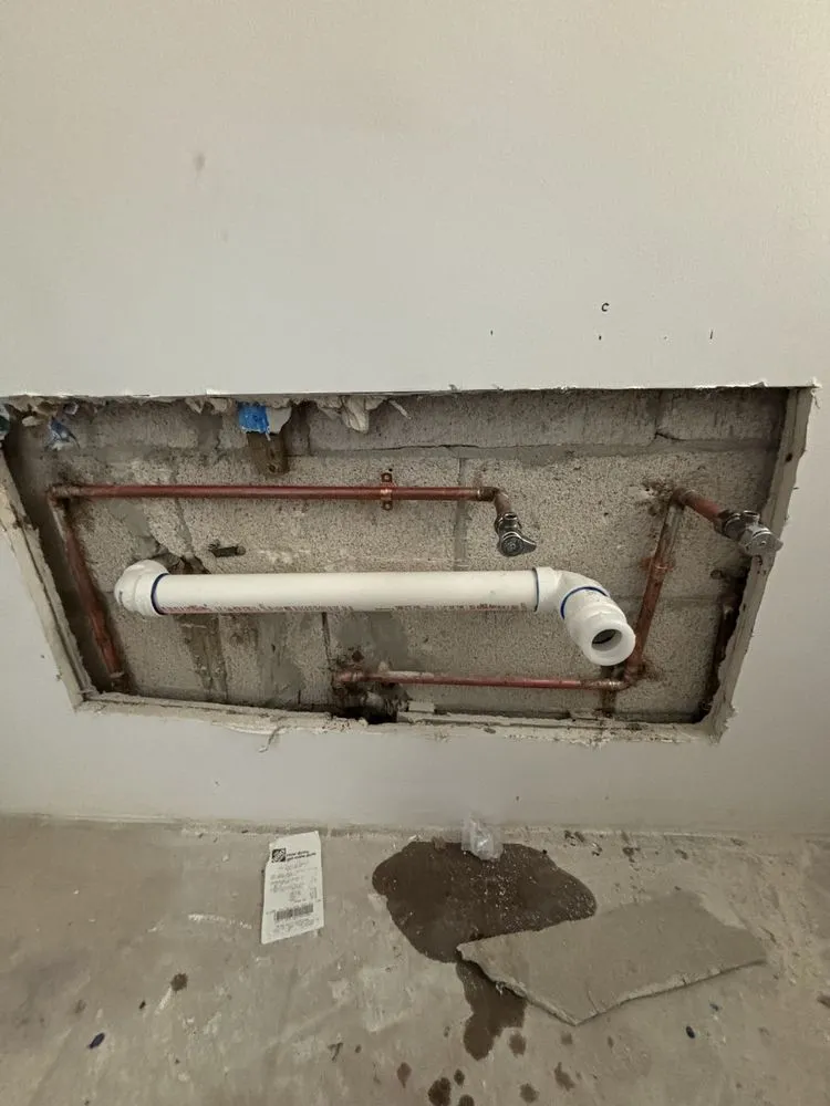 Slide of G&L Plumbing Service