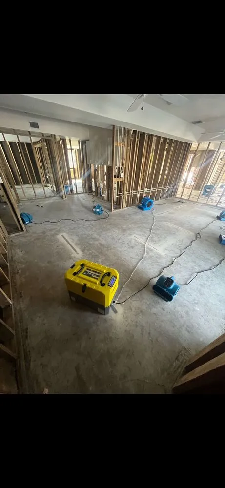 Slide of G&L Plumbing Service