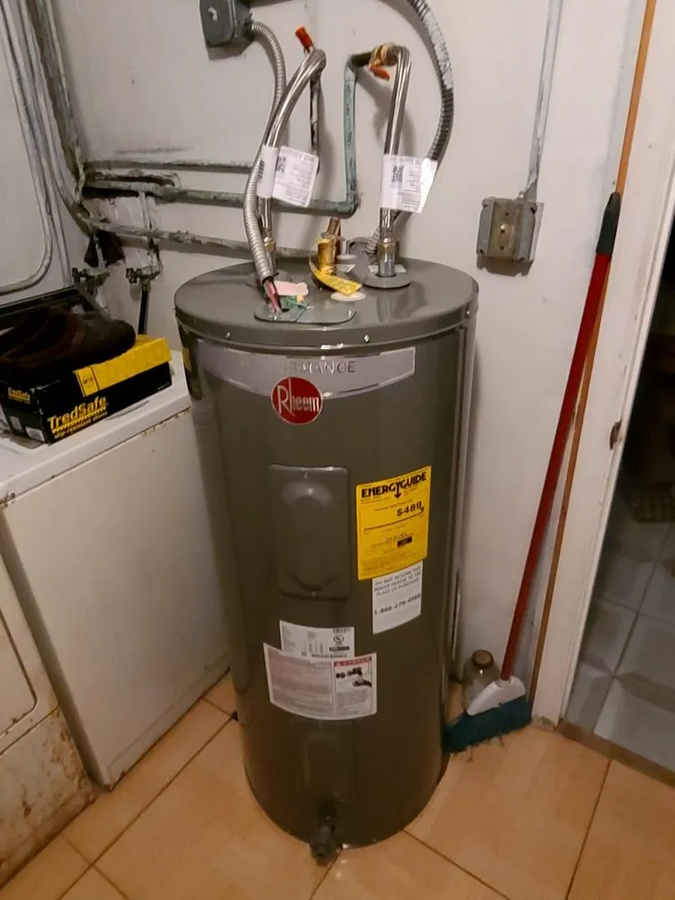 Slide of G&L Plumbing Service