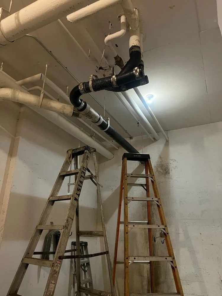 Slide of G&L Plumbing Service