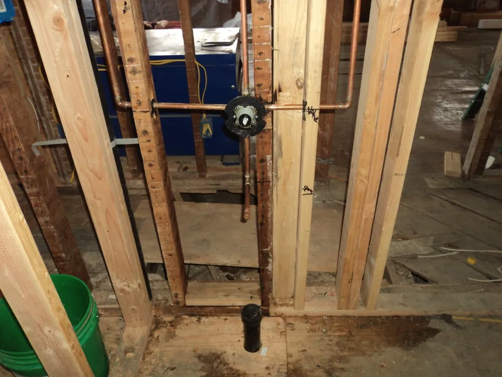 Slide of GL Plumbing Service