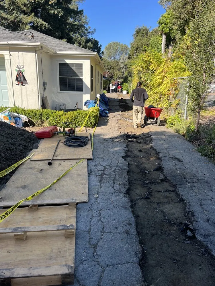 Slide of Gladiator Plumbing & Repipe