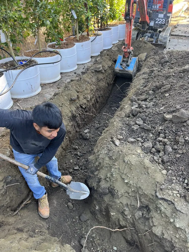 Slide of Gladiator Plumbing & Repipe