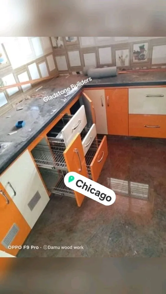 Slide of Gladstone Builders