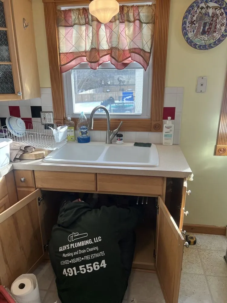 Slide of Glen’s Plumbing