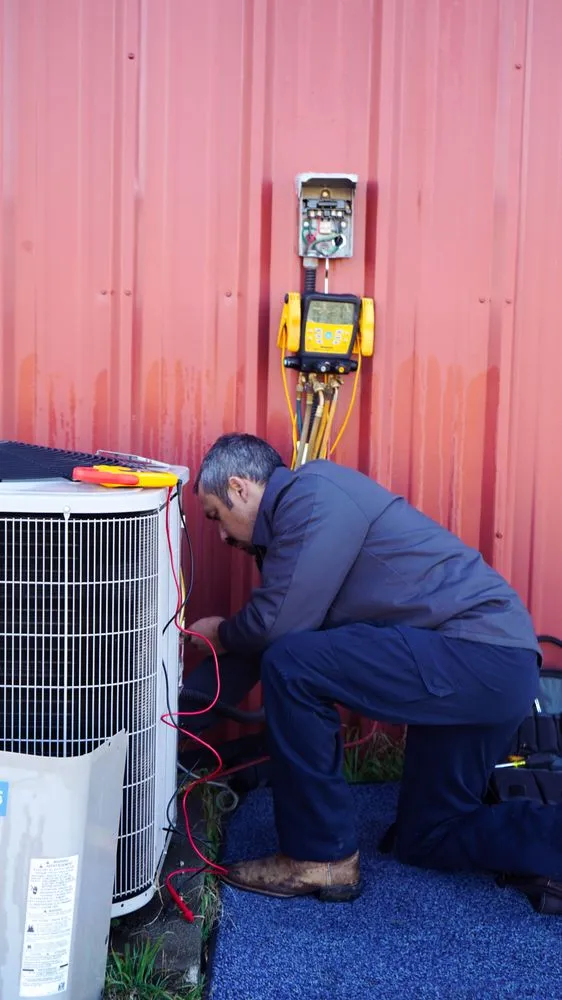 Top-rated plumbing repair in Fredericksburg, TX by Global Cooling