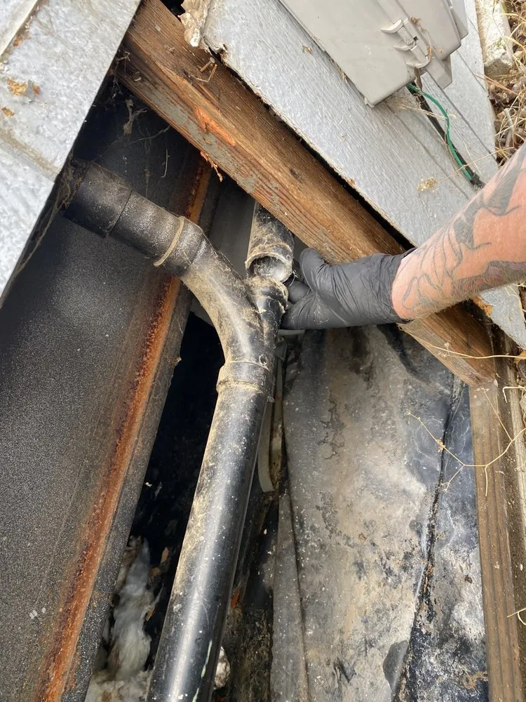 Slide of Glynn's Plumbing