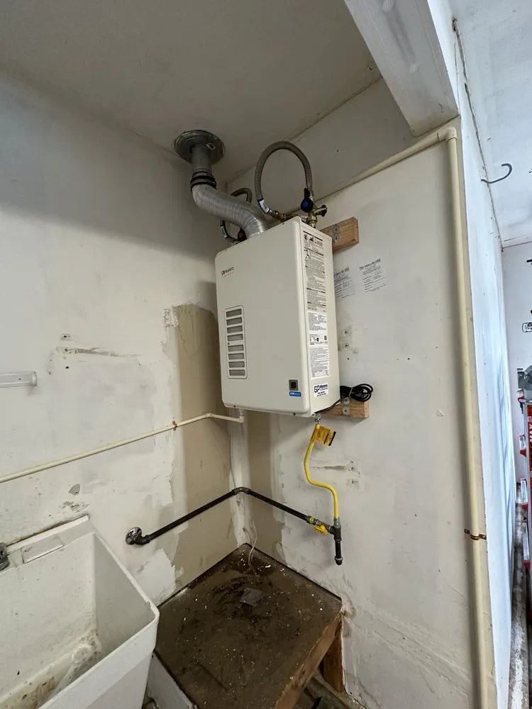 Slide of Glynn's Plumbing