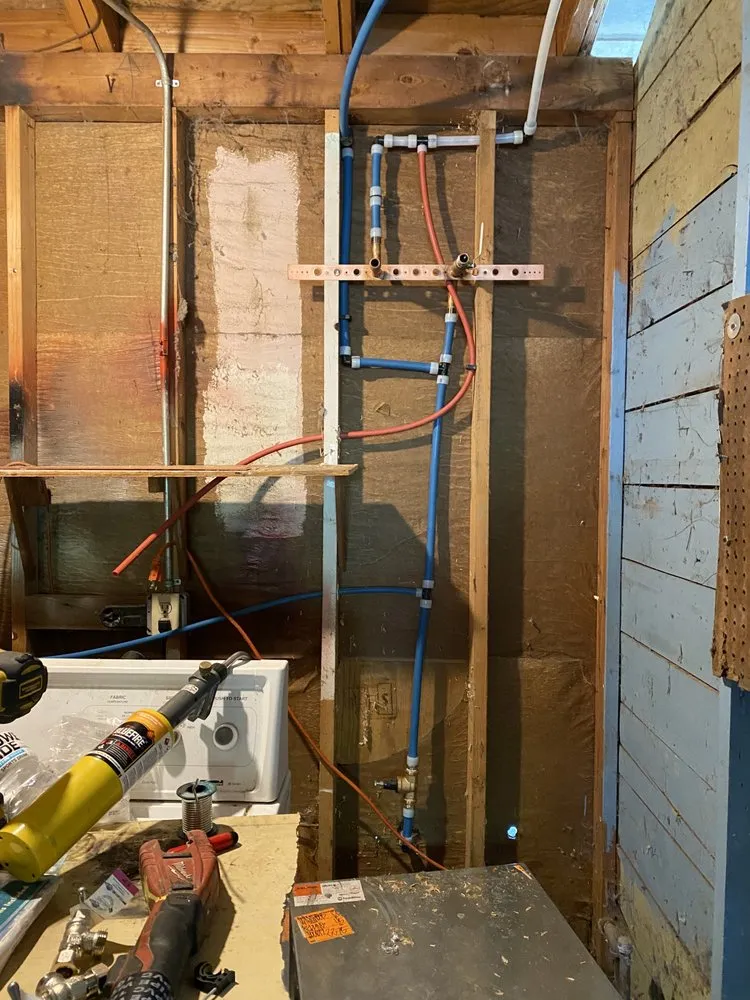 Slide of Glynn's Plumbing