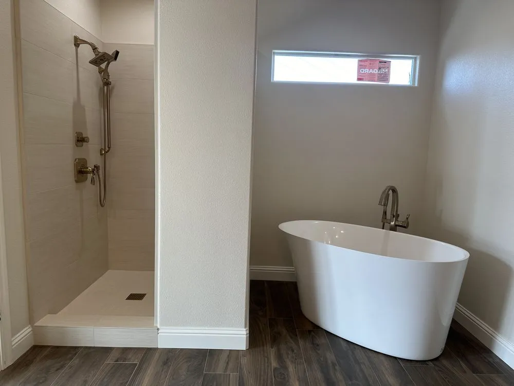 Slide of Glynn's Plumbing