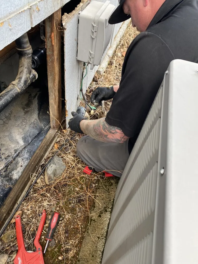 Slide of Glynn's Plumbing