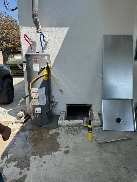 Emergency water heater service experts serving Hesperia, CA - Gómez Construction