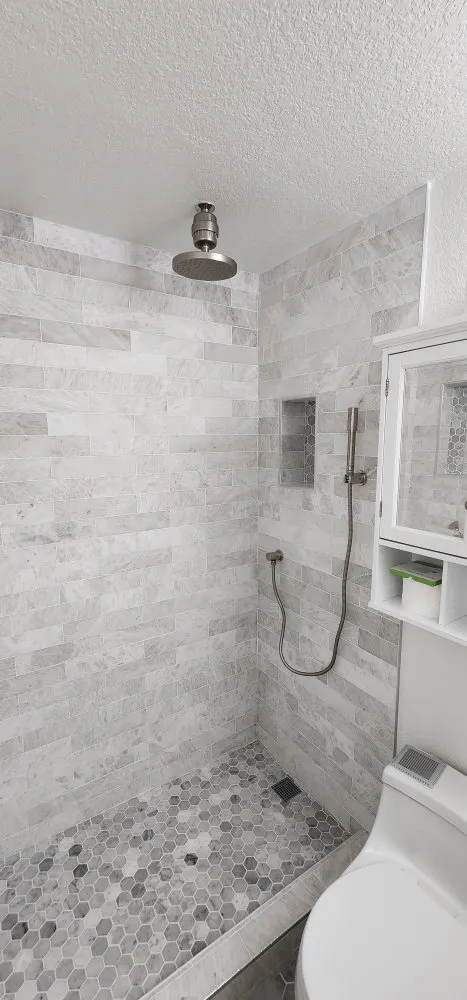 Slide of GMZ PLUMBING