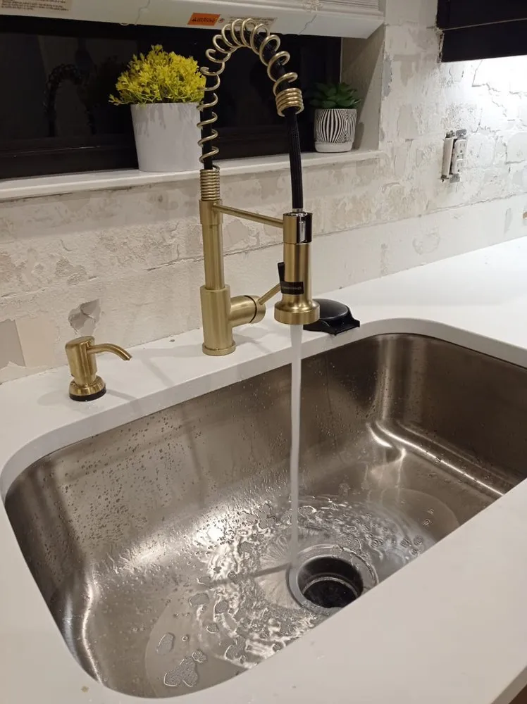 Professional water heater service experts serving Orlando, FL - God With Me Multiservices