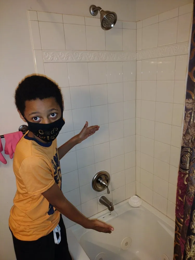 Slide of Gods Workers