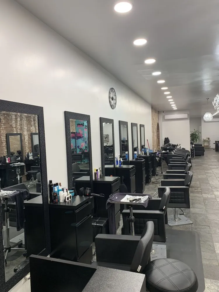 Slide of Gogi Electrician Services