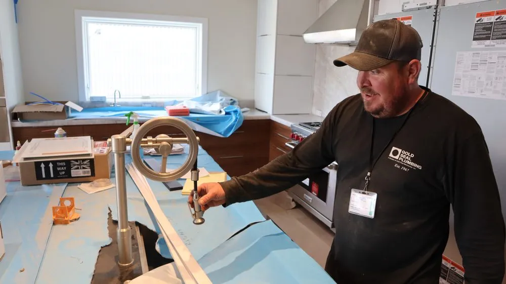 Slide of Gold Seal Plumbing