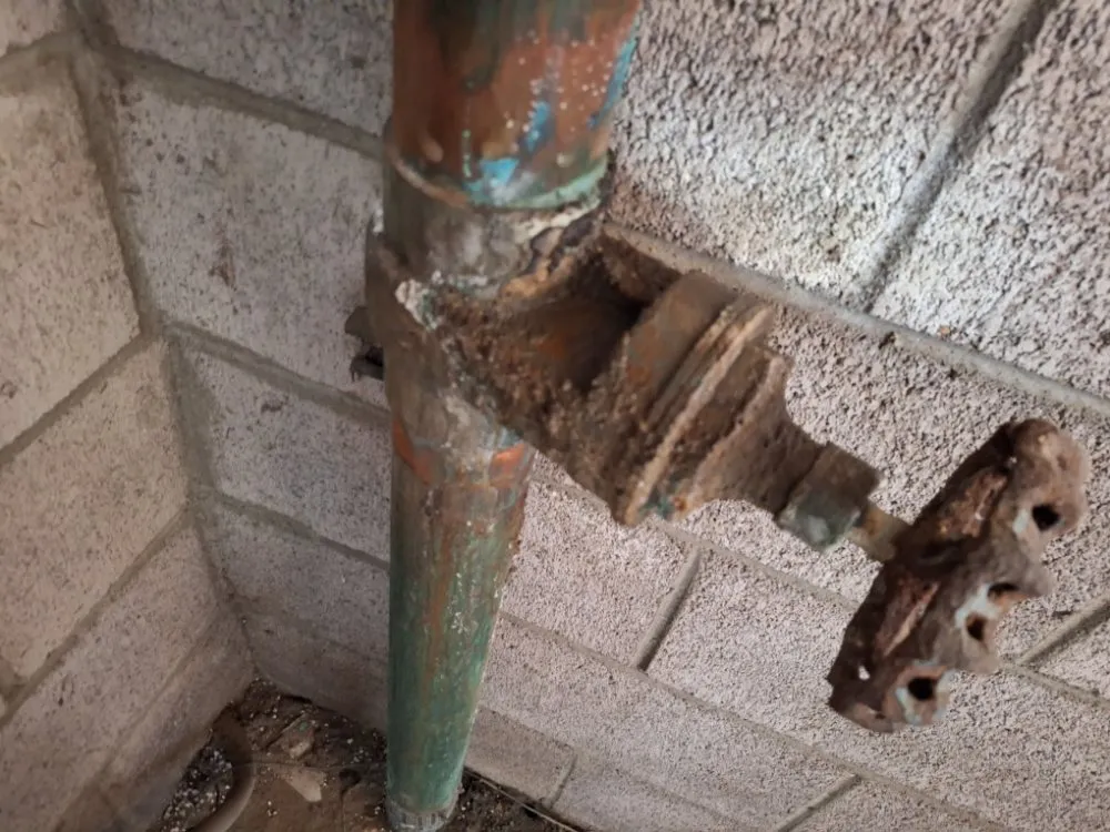 Slide of Gold Standard Plumbing