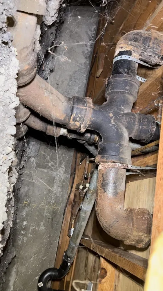 Slide of Gold Star Plumbing