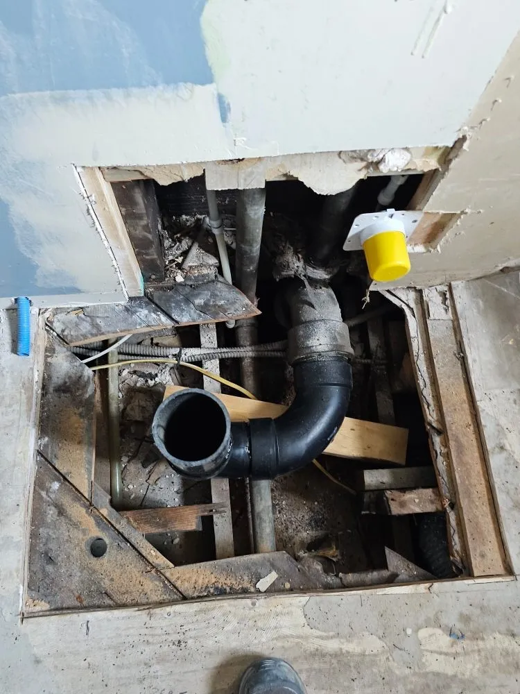 Slide of Goldstar Plumbing