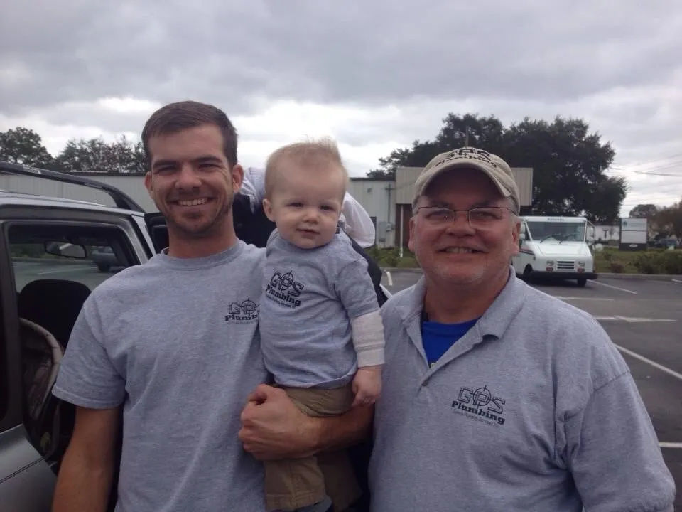 Slide of Gomiela Plumbing Service